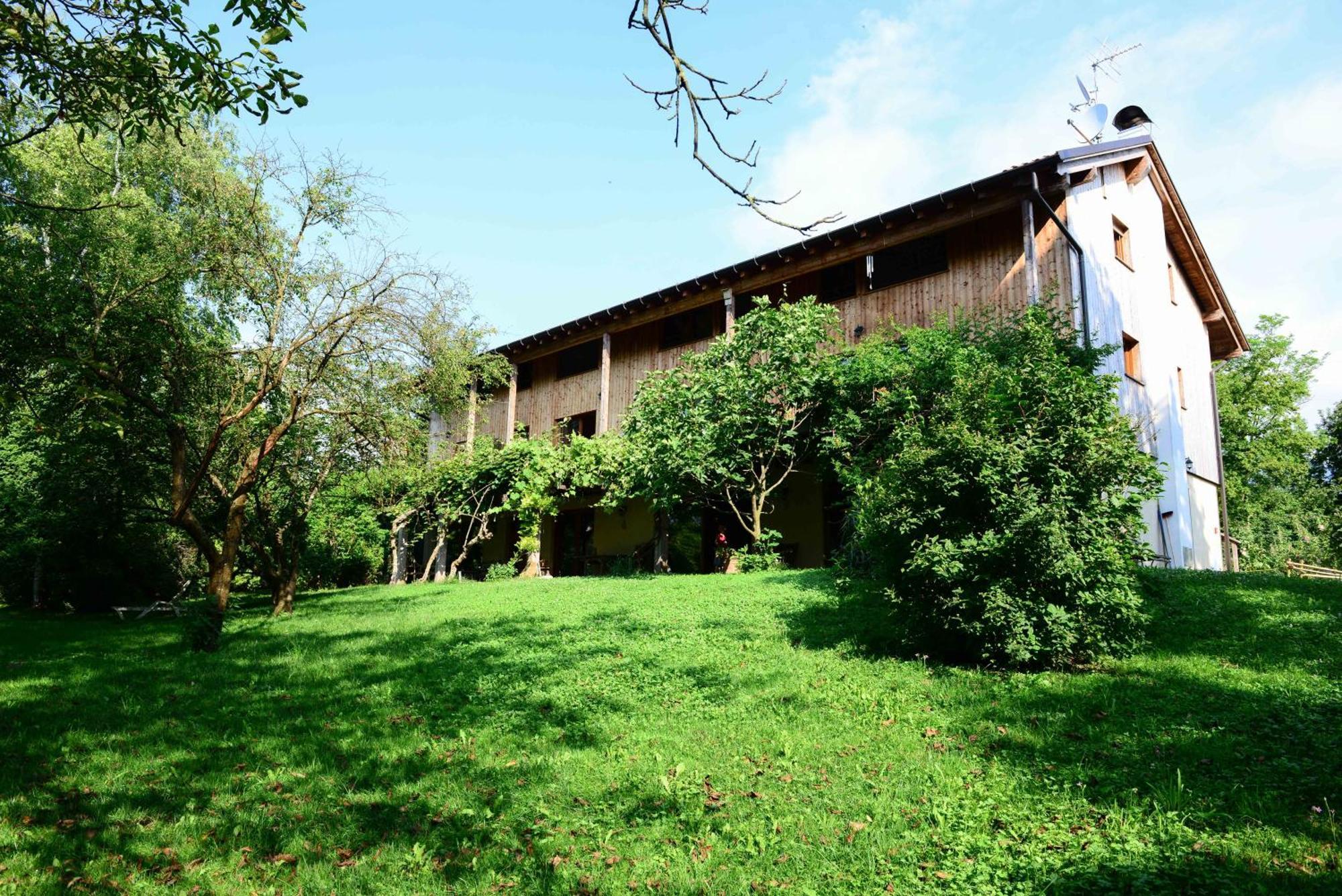 Bioagriturismo Vegan Campo Di Cielo Cesiomaggiore エクステリア 写真