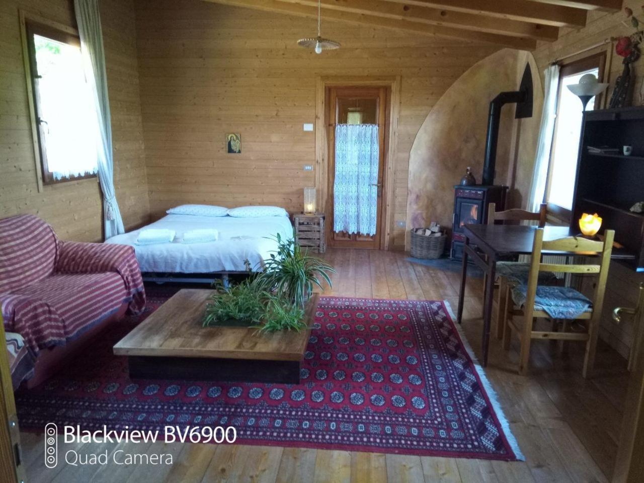 Bioagriturismo Vegan Campo Di Cielo Cesiomaggiore エクステリア 写真